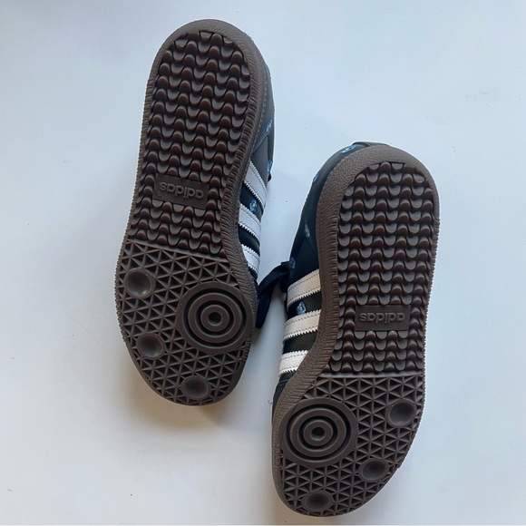 Adidas SAMBA OG Embroidered Flowers | US 5.5 (women's) - Picture 6 of 8